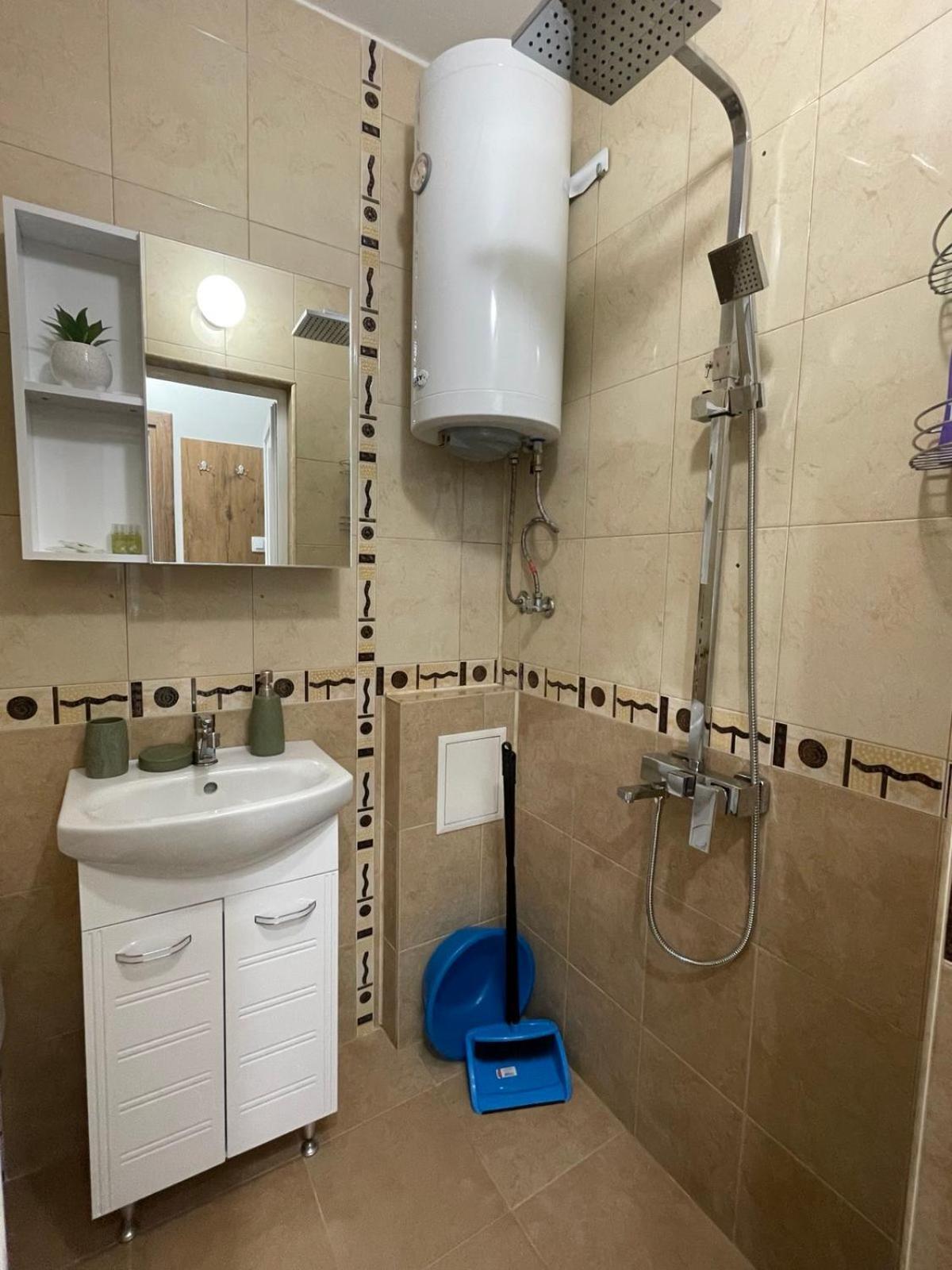 Seven Hills Apartment With Optional Parking Plovdiv Extérieur photo